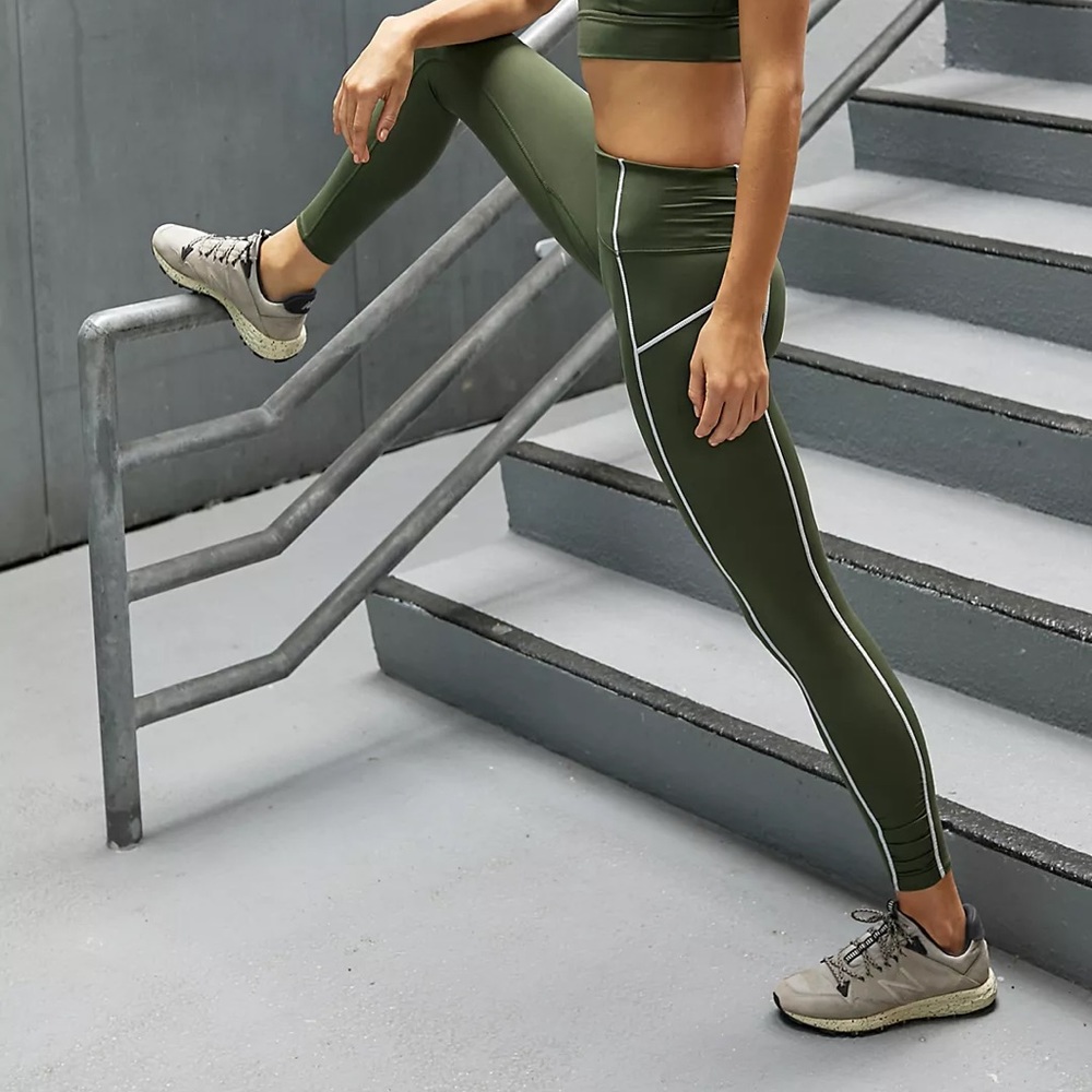 Free People You’re A Peach Leggings Secret Moss M